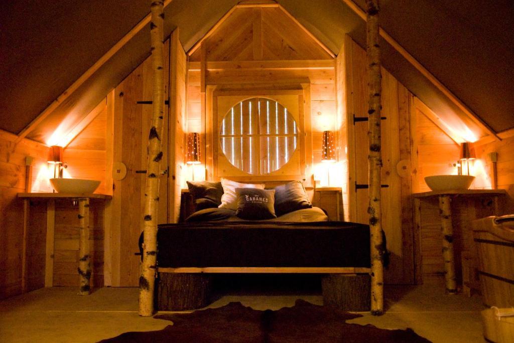 Cabane Lodge Domaine Du Lac Chambon Murol Habitación foto